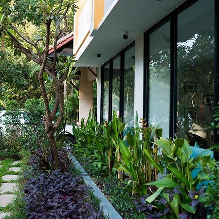 Angkor Sivutha Suites By Alfa Сиемрип Экстерьер фото